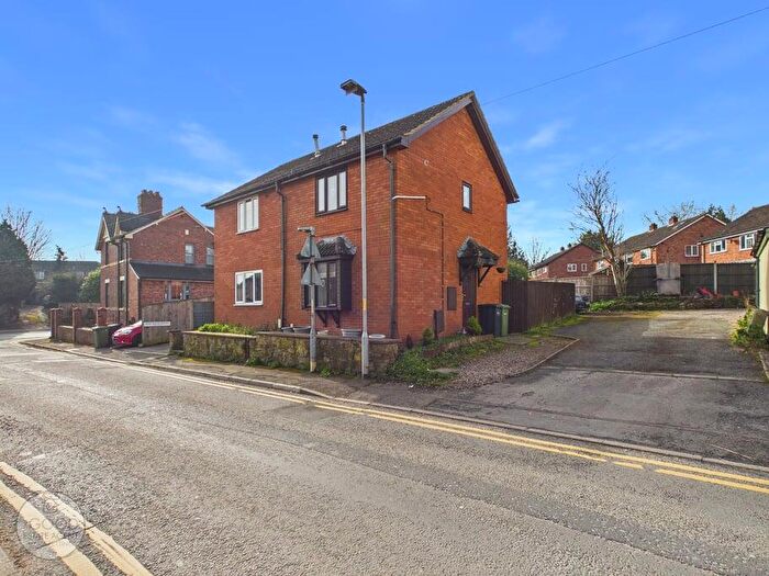 2 Bedroom Semi Detached House For Sale In Hunderton Road, Hereford, HR2