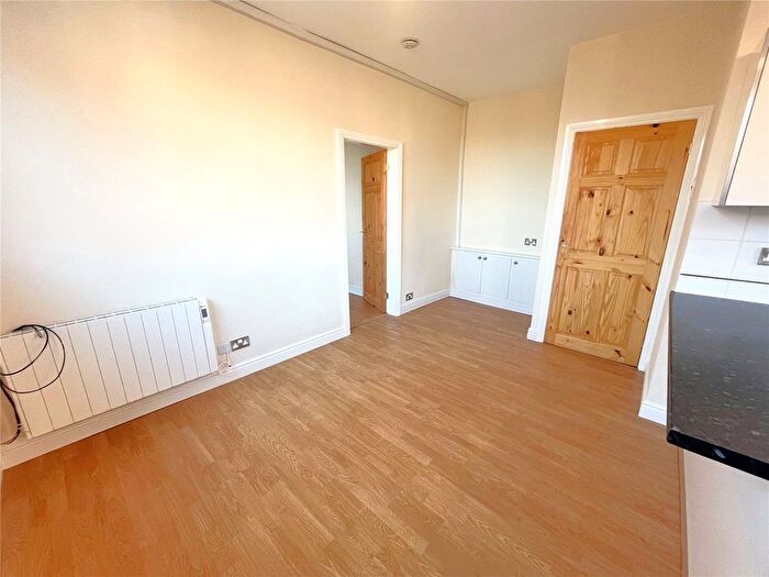 1 Bedroom Flat To Rent In Norman Street, Ilkeston, Derbyshire, DE7