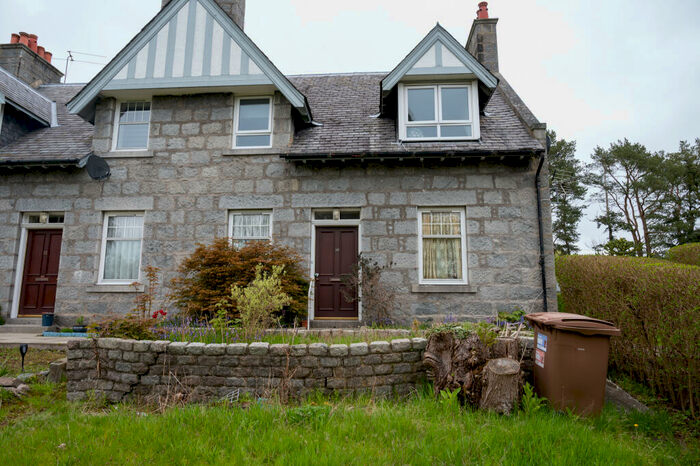 1 Bedroom Flat For Sale In Malcolm Road, Aberdeen, Peterculter, AB14