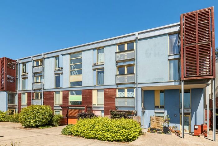 1 Bedroom Flat To Rent In Southern Way, London, SE10