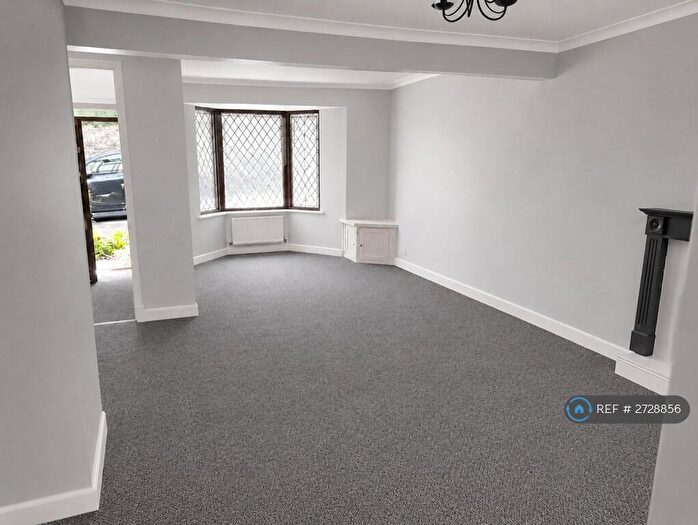 3 Bedroom Terraced House To Rent In Pant Yr Heol, Neath, SA11
