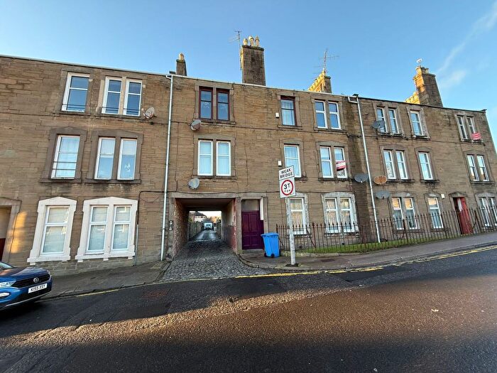 1 Bedroom Flat To Rent In Church Street, Broughty Ferry, Dundee, DD5