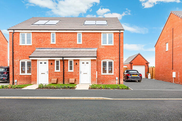 3 Bedroom House To Rent In Fowler Drive, Market Harborough, LE16