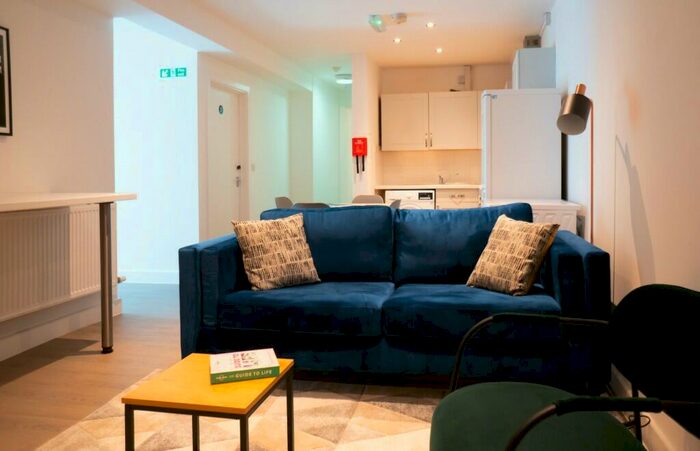 4 Bedroom Flat To Rent In Bower Road, Sheffield, S10