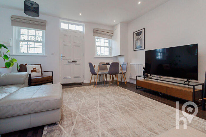 1 Bedroom Terraced House For Sale In Stylish Home Set In Sheppey Court, Halfway, ME12