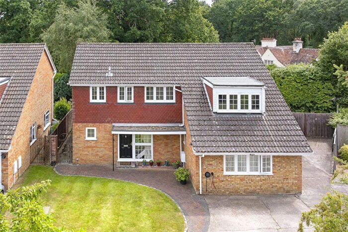4 Bedroom Detached House For Sale In Woking, GU22