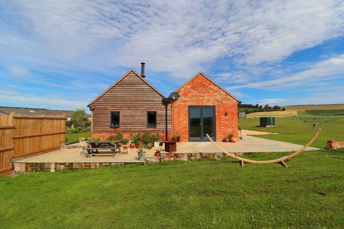 3 Bedroom Barn Conversion To Rent In Sandhurst Lane, Sandhurst, Gloucester, GL2