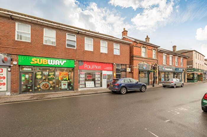 1 Bedroom Flat To Rent In Newbury Street, Wantage, OX12