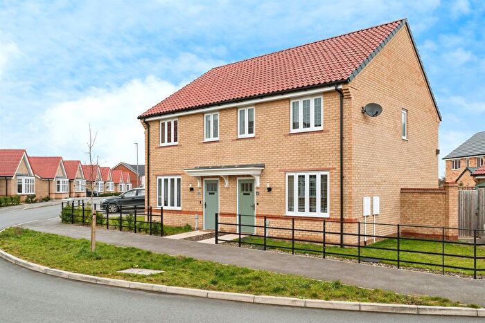 3 Bedroom Semi-Detached House For Sale In Bluebell Road, Isleham, Ely, CB7