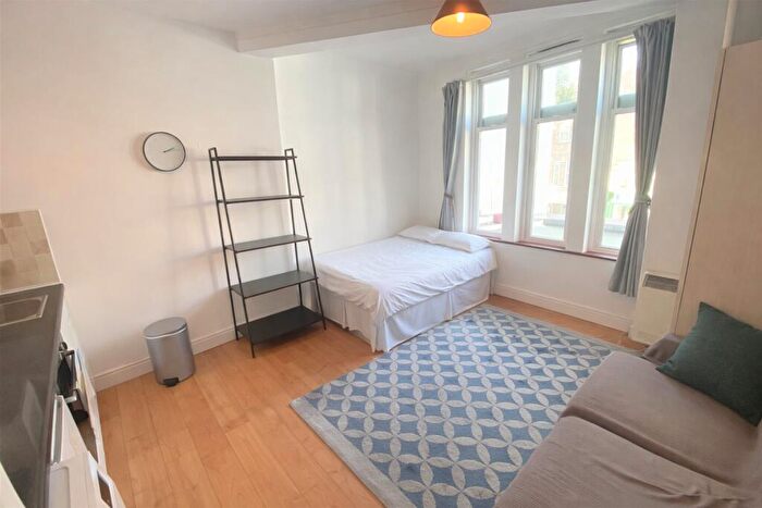 Studio To Rent In Farrier Street, London, NW1