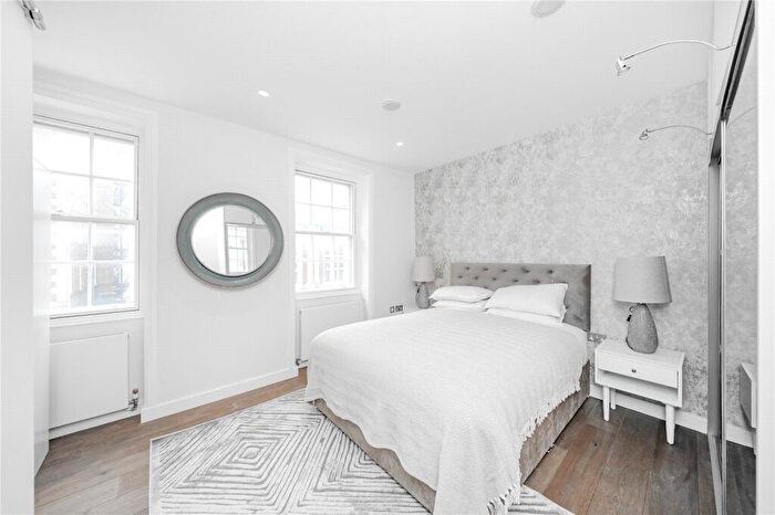 2 Bedroom Apartment To Rent In Baker Street, London, NW1