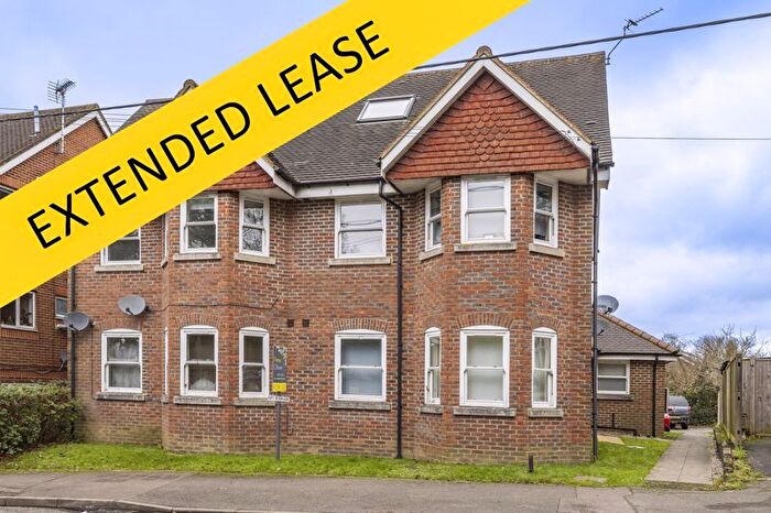 1 Bedroom Flat For Sale In High Street, Buxted, TN22