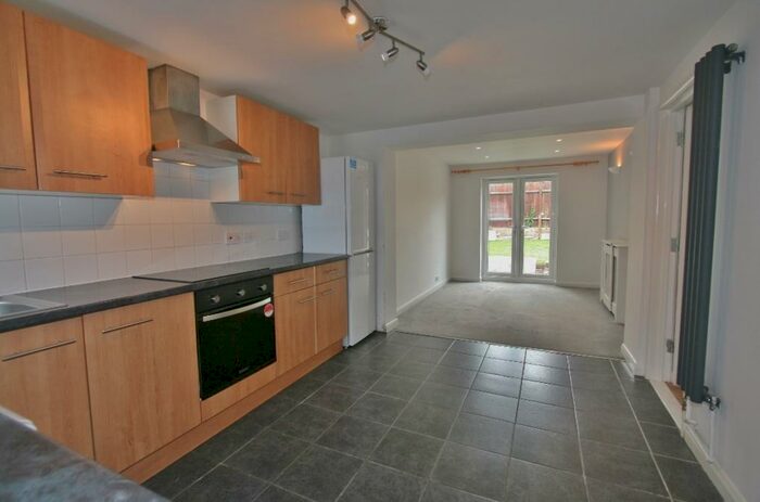 2 Bedroom Flat To Rent In Wilmott Way, Winklebury, Basingstoke, RG23