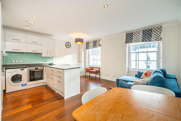 2 Bedroom Flat To Rent In Gloucester Street, Pimlico, SW1V