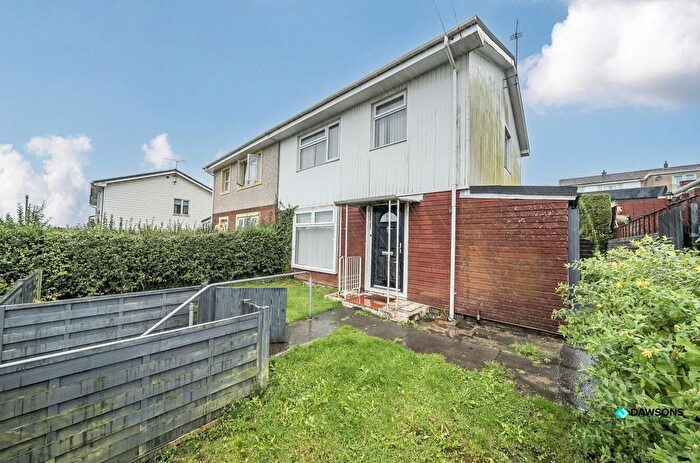 3 Bedroom Semi-detached House For Sale In Sycamore Road, West Cross, Swansea, SA3