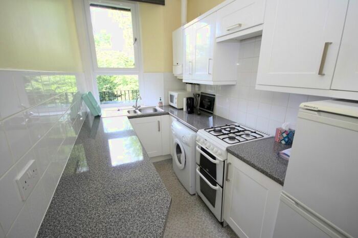 2 Bedroom Flat To Rent In Bridgehaugh Road, Causewayhead, Stirling, FK9