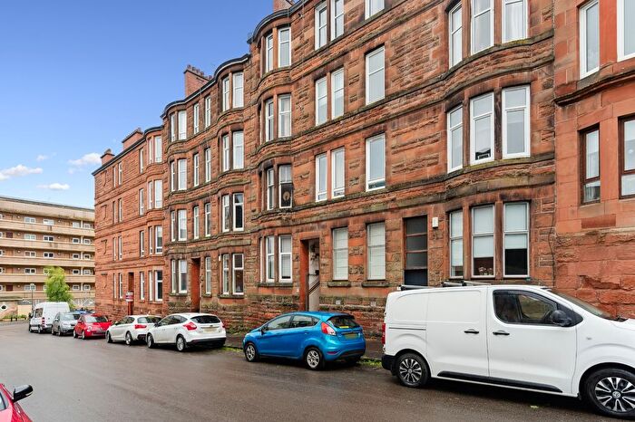 1 Bedroom Flat To Rent In Laurel Place, Thornwood, Glasgow, G11