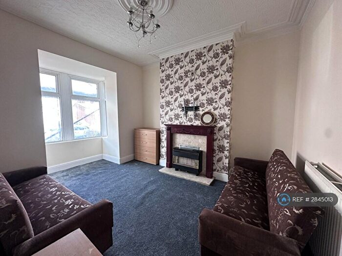 3 Bedroom Terraced House To Rent In Leamington Road, Blackburn, BB2