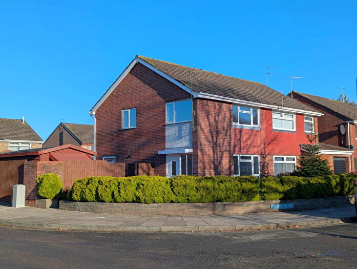 3 Bedroom Semi-Detached House To Rent In Treen Close, Southport, PR9