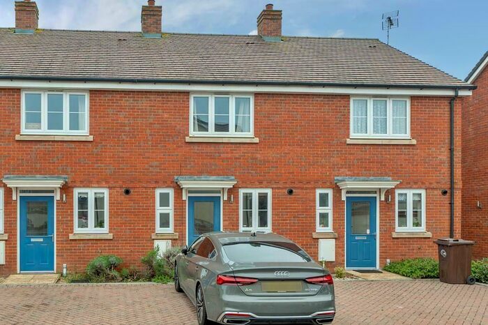 2 Bedroom Terraced House To Rent In Millway Furlong, Haddenham, HP17