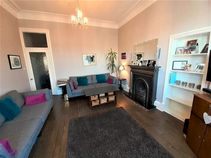 3 Bedroom Flat To Rent In Abercorn Road, Willowbrae, Edinburgh, EH8