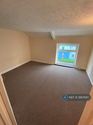 2 Bedroom Terraced House To Rent In High Street, Porth, CF39