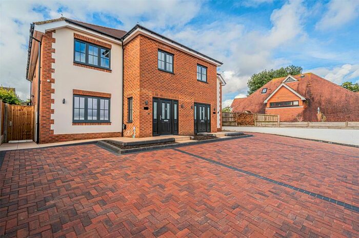 4 Bedroom Semi-Detached House To Rent In Harvil Road, Ickenham, Middlesex, UB10