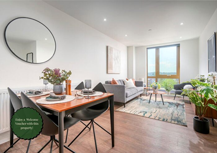 2 Bedroom Apartment To Rent In Weldale Street, Reading, Berkshire, RG1