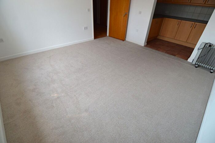 2 Bedroom Flat For Sale In Edward Court, Edward Street, Nuneaton, CV11