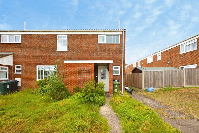 3 Bedroom Semi-Detached House For Sale In Cudworth Road, Willesborough, Ashford, TN24