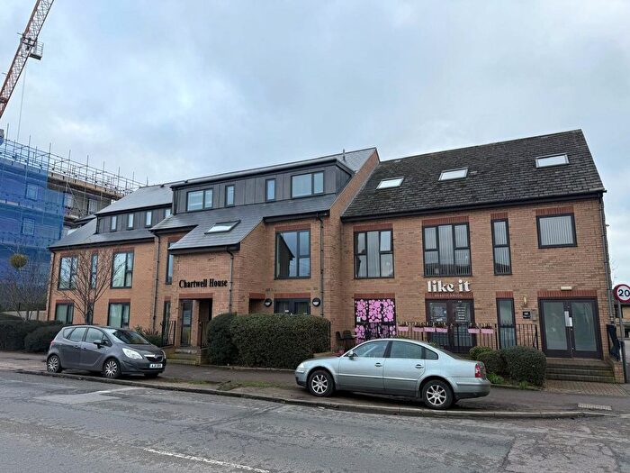 1 Bedroom Studio To Rent In Newmarket Road, Cambridge, Cambridgeshire, CB5