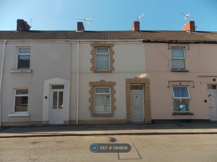3 Bedroom Terraced House To Rent In Dillwyn Street, Llanelli, SA15