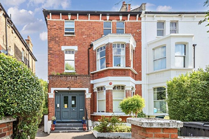 1 Bedroom Flat To Rent In Mowbray Road London, NW6