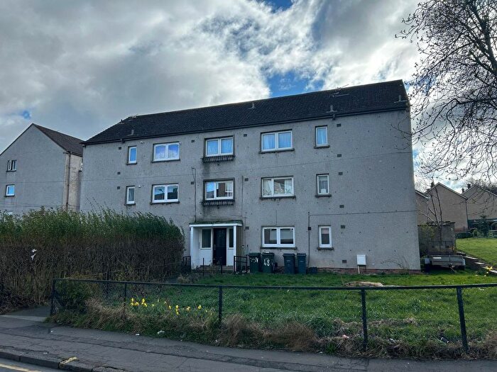 2 Bedroom Flat To Rent In Oxgangs Avenue, Edinburgh, EH13