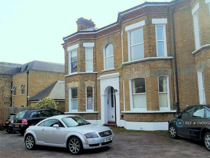 1 Bedroom Flat To Rent In Chestnut Road, London, SE27