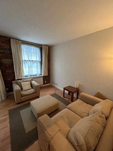 2 Bedroom Apartment To Rent In Treadwells Mll, Upper Park Gate, Bradford, BD1