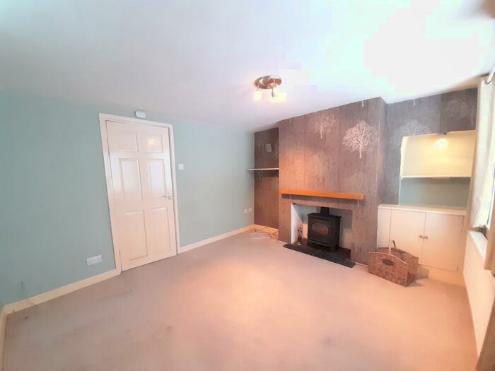 2 Bedroom Terraced House To Rent In Old Road, Linslade, LU7