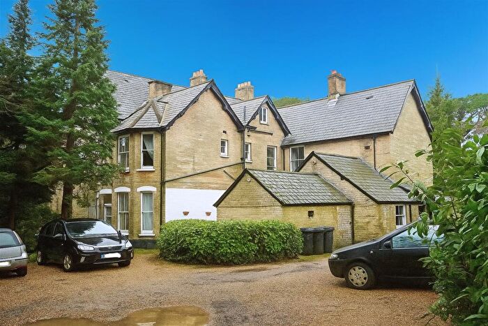 2 Bedroom Flat To Rent In Bournemouth, BH1