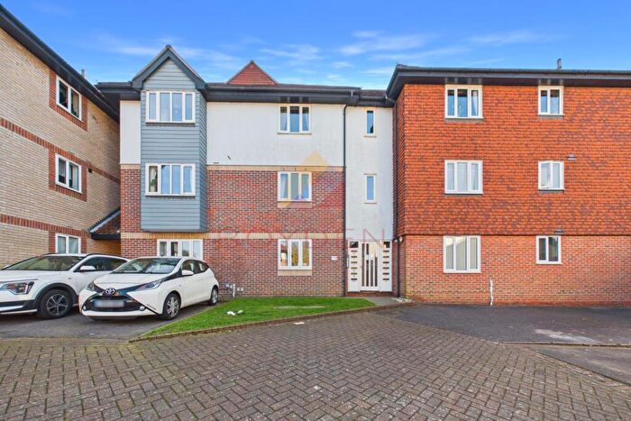 1 Bedroom Apartment For Sale In Nicholson Grove, Colchester, CO1