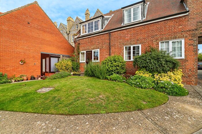 2 Bedroom Terraced House For Sale In Ashdown Court, Cromer, NR27