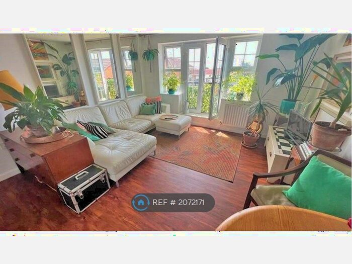 2 Bedroom Flat To Rent In Hancock Way, Shoreham Beach, BN43