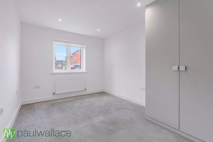 2 Bedroom Flat For Sale In Florence Court, Park Lane, Knebworth, SG3