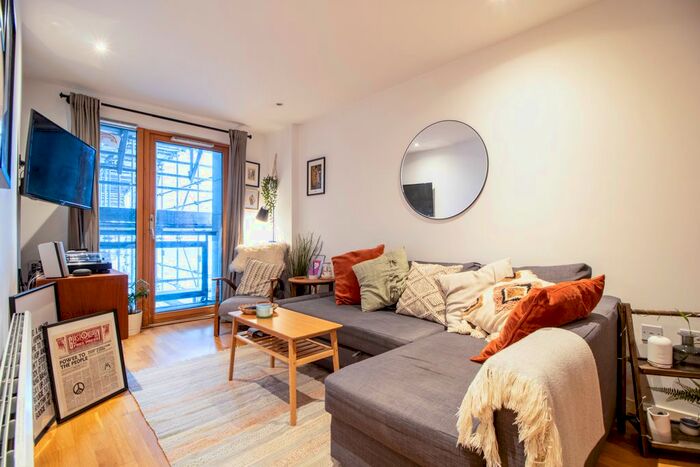 1 Bedroom Flat To Rent In Marsh Lane, Leeds, LS9