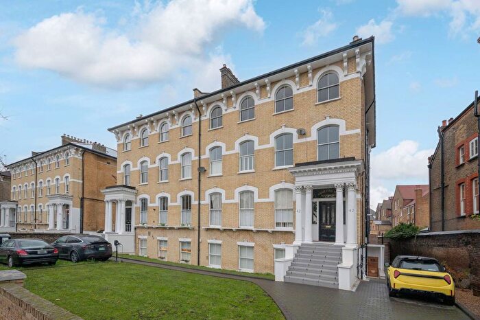 2 Bedroom Flat For Sale In Nightingale Lane, Nightingale Triangle, London, SW12