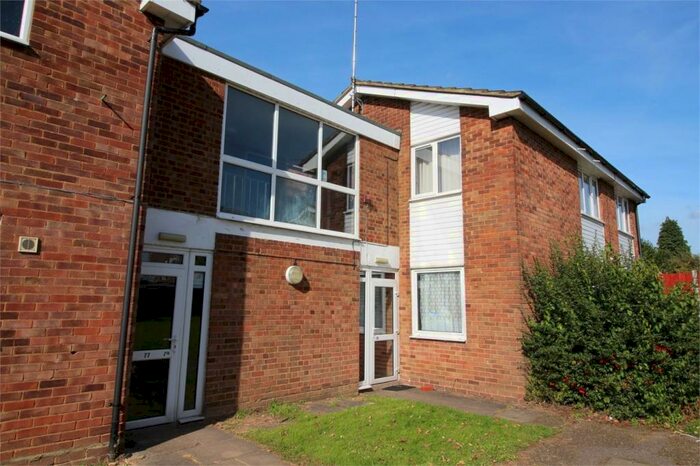 2 Bedroom Flat To Rent In De Havilland Close, Hatfield, AL10