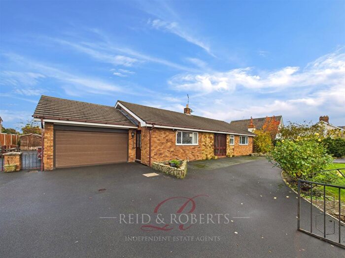 3 Bedroom Detached Bungalow For Sale In Brickfields, Buckley, CH7