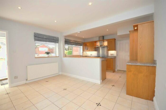 4 Bedroom House To Rent In Arley CloseMacclesfieldCheshire, SK11