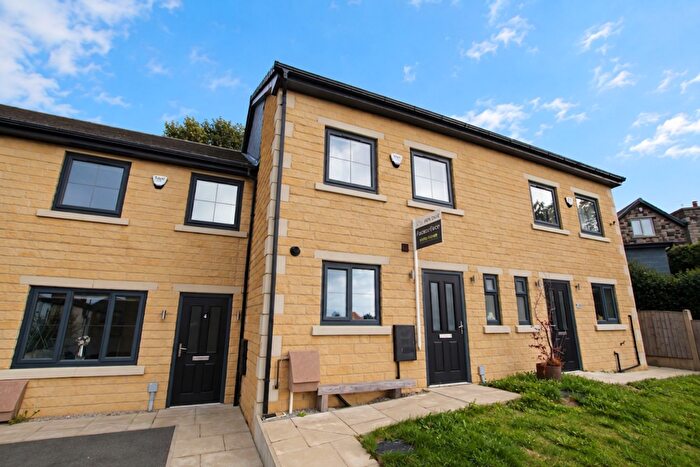 4 Bedroom Terraced House For Sale In Old Hall Mews, Rochdale, OL12