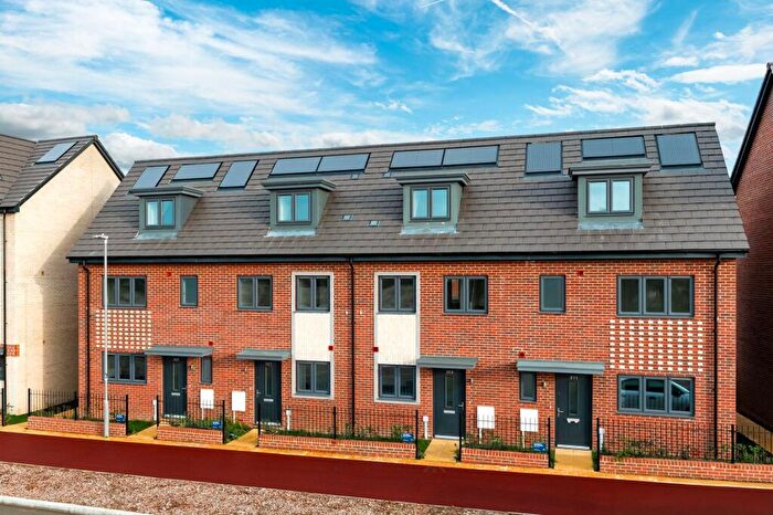 3 Bedroom Terraced House To Rent In Barrosa Way, Whitehouse, MK8