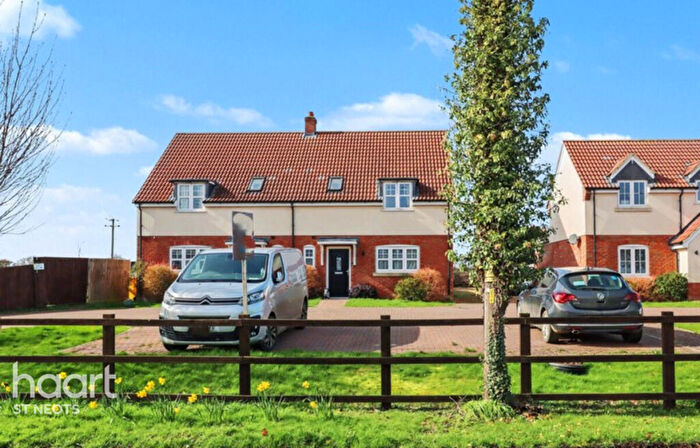 3 Bedroom Terraced House For Sale In Brooks Farm Cottage, Little Staughton, MK44